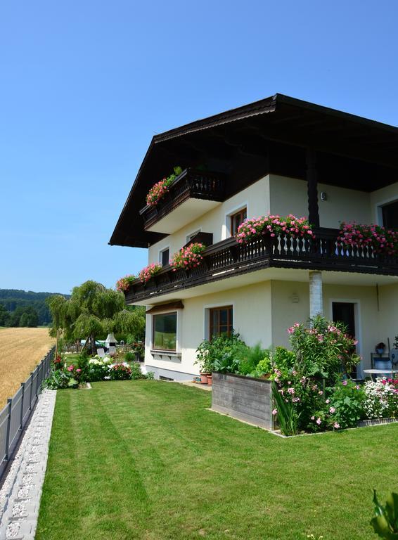 Haus Gruber Ξενοδοχείο Attersee Εξωτερικό φωτογραφία